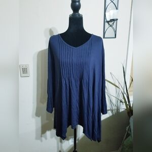 Women's plus top